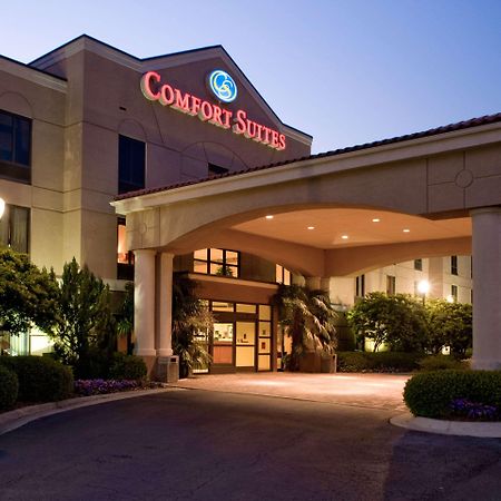 סטארקוויל Comfort Suites מראה חיצוני תמונה
