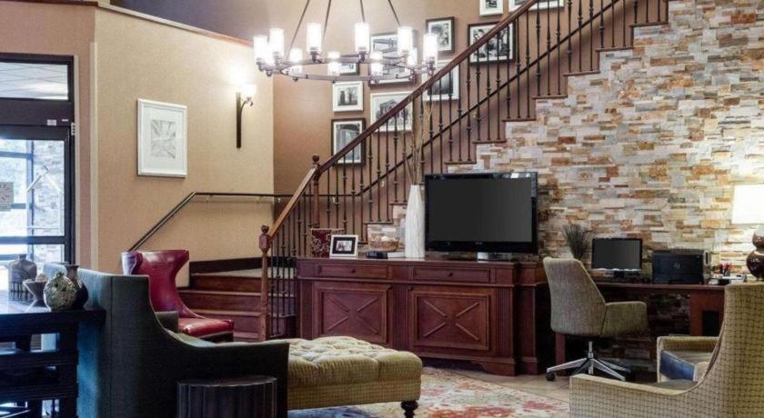 סטארקוויל Comfort Suites מראה חיצוני תמונה